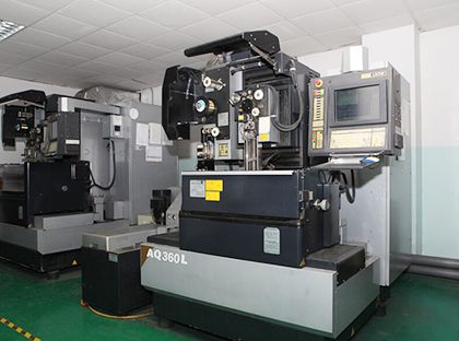 Σύρμα-EDM Σύρμα-EDM