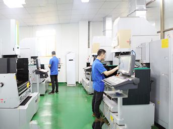 Εργαστήριο κατασκευής καλουπιών