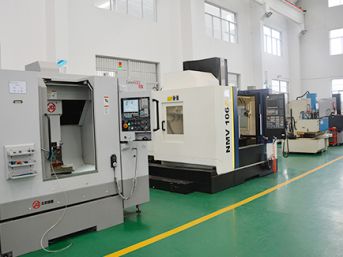 Εργαστήριο κατασκευής καλουπιών