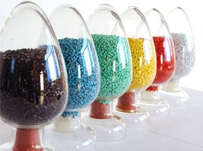 πλαστικά χρώματα masterbatch